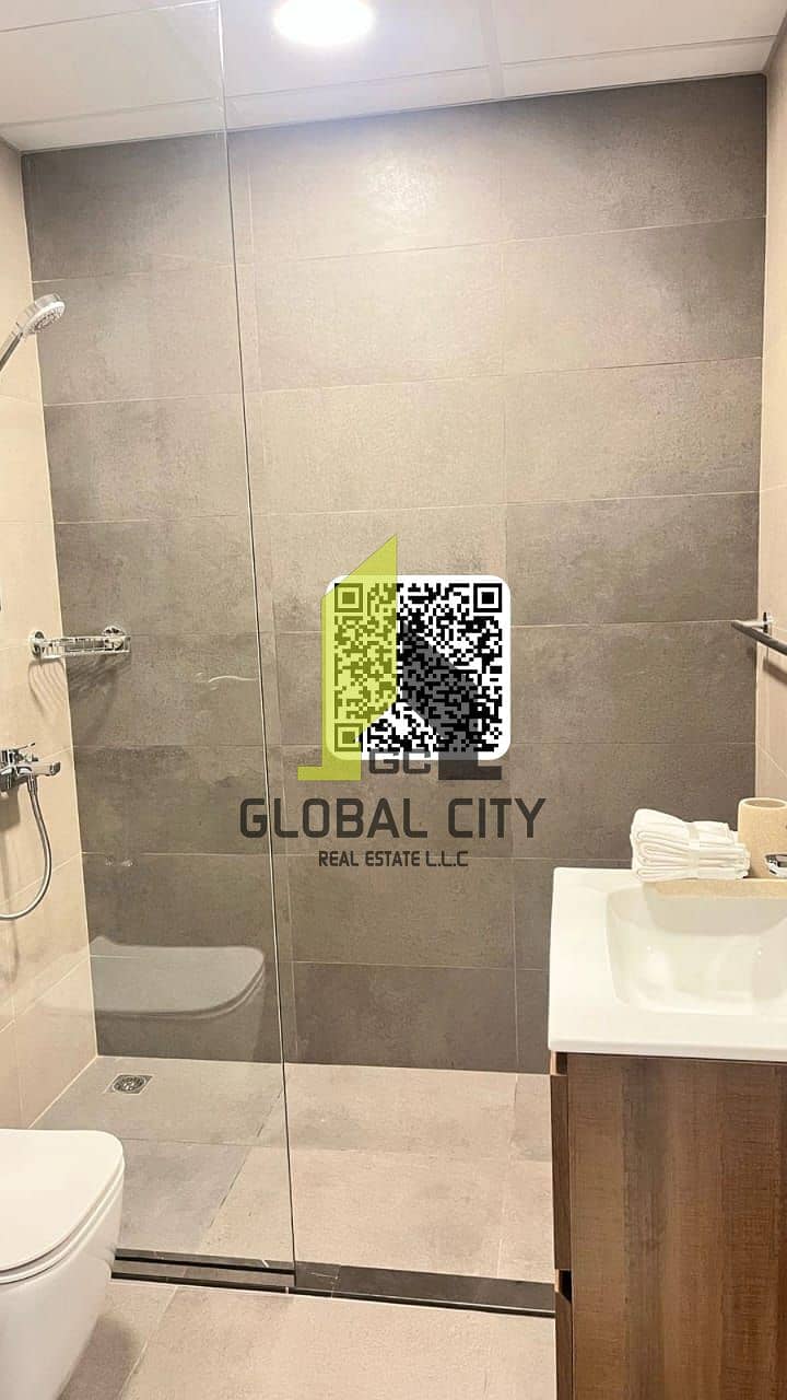 6 72ac0886-0528-423d-aeea-f774e46379e8. jpg