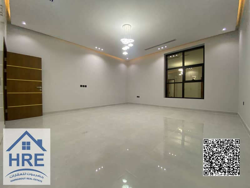 2 79e68455-ab6c-42de-963f-ba21fa40ad89. jpg