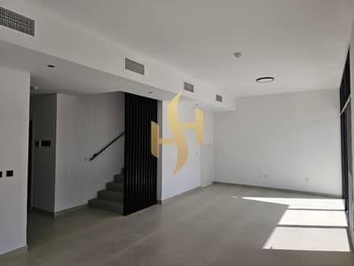 4 Bedroom Villa for Sale in Tilal City, Sharjah - صورة واتساب بتاريخ 2025-05-19 في 12.05. 54_867678d5. jpg