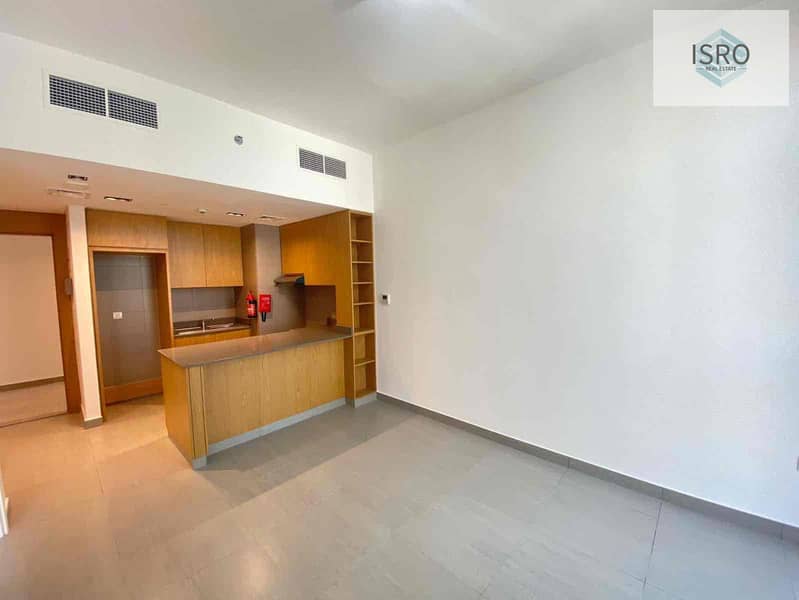 6 86759ace-a2c1-47d0-83f7-cd0fea3e379c. jpg