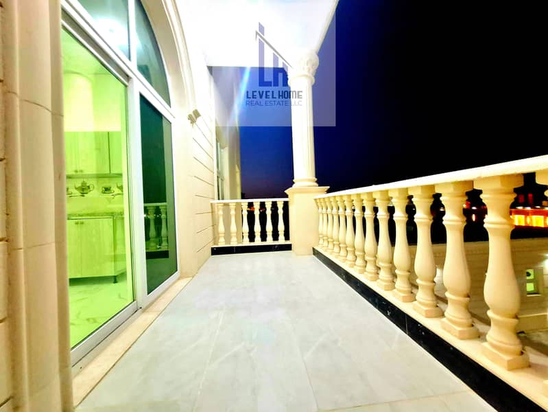 1000438830. jpg 1000438830. jpg