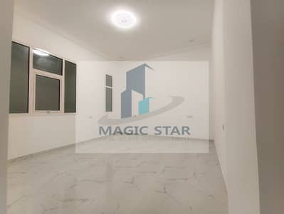 فلیٹ 3 غرف نوم للايجار في مدينة الرياض، أبوظبي - IMG-20250521-WA0382. jpg