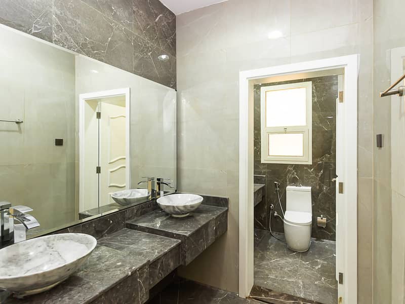 5 Al Aweer First - 5BR Villa - Sajitha (4 of 29). jpg