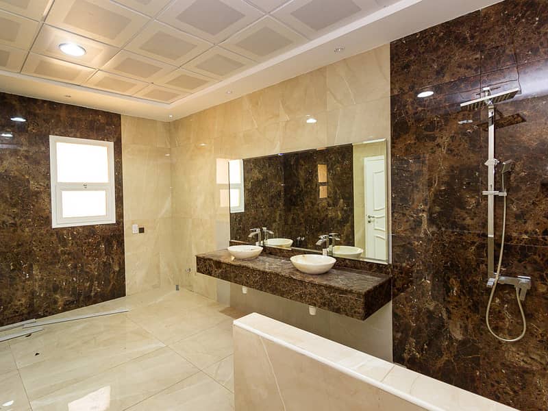 17 Al Aweer First - 5BR Villa - Sajitha (16 of 29). jpg