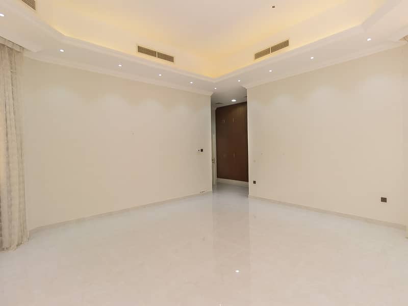 22 Al Aweer First - 5BR Villa - Sajitha (21 of 29). jpg