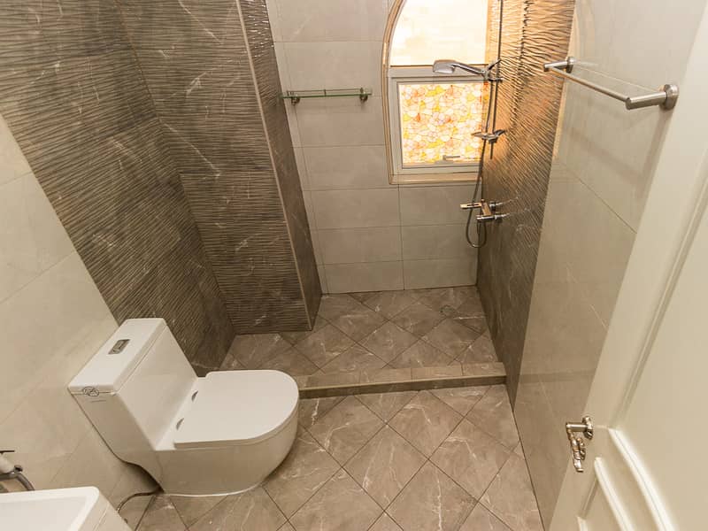 26 Al Aweer First - 5BR Villa - Sajitha (25 of 29). jpg