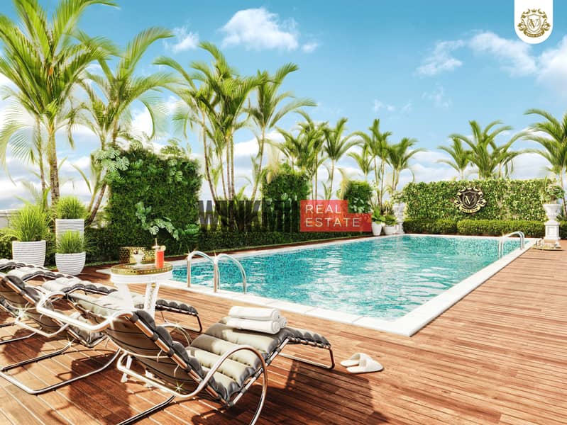 10 Pool-Deck. jpg