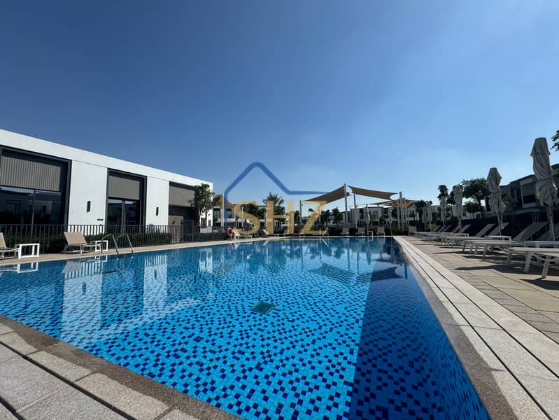 26 Adult's Pool. jpg