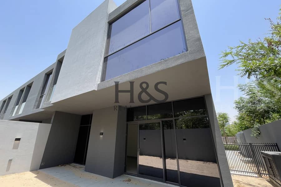 位于蒂拉尔城,马沙尔社区,卡亚区 4 卧室的别墅 2900000 AED - 11722282 位于蒂拉尔城,马沙尔社区,卡亚区 4 卧室的别墅 2900000 AED - 11722282
