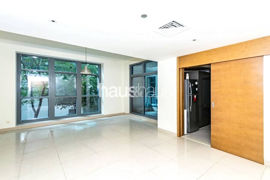 位于迪拜市中心,克拉伦大厦,克拉伦2号大厦 2 卧室的公寓 2850000 AED - 11722391 位于迪拜市中心,克拉伦大厦,克拉伦2号大厦 2 卧室的公寓 2850000 AED - 11722391
