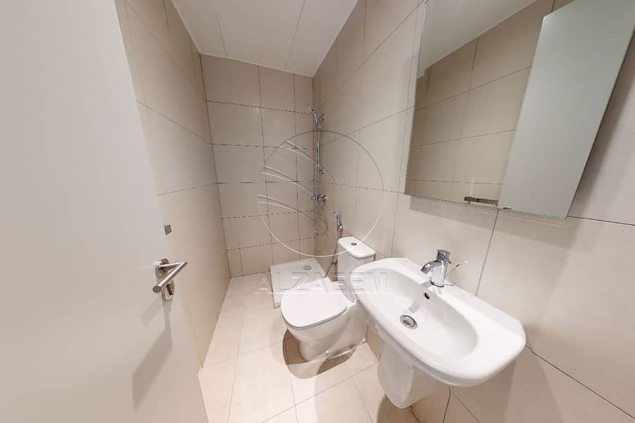 13 MAIDS BATH. JPG