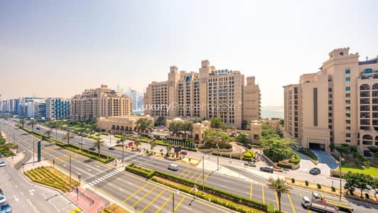 1 Bedroom Flat for Rent in Palm Jumeirah, Dubai - Vacant Now | High Floor | Prime Location
