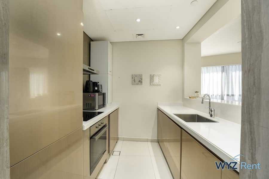 24 Kitchenn 1. jpg