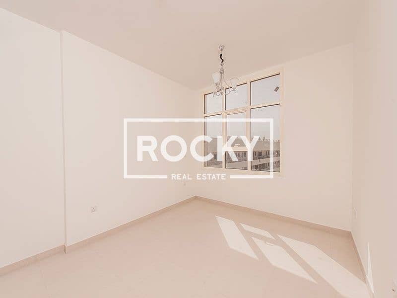 7 Al-Quoz---Verve-Residence---309---1BR-WOB-(7-of-10). jpg