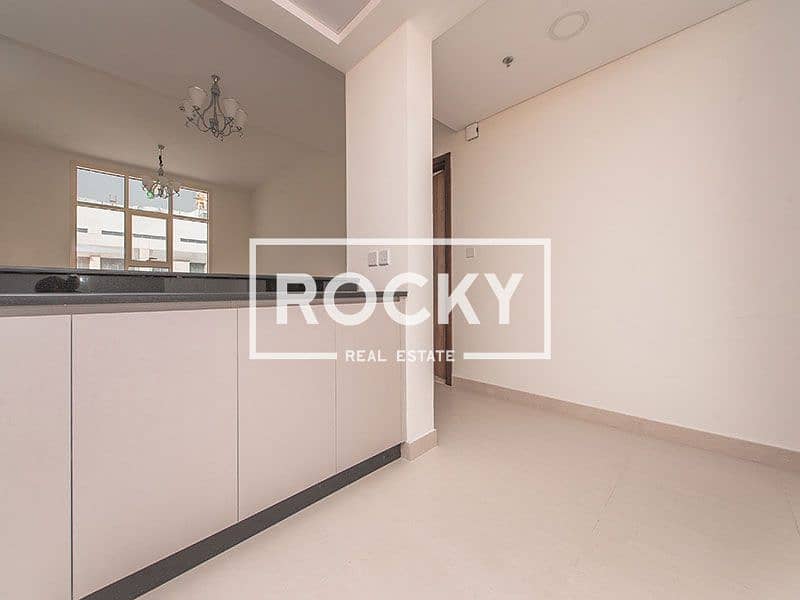 10 Al-Quoz---Verve-Residence---309---1BR-WOB-(3-of-10). jpg