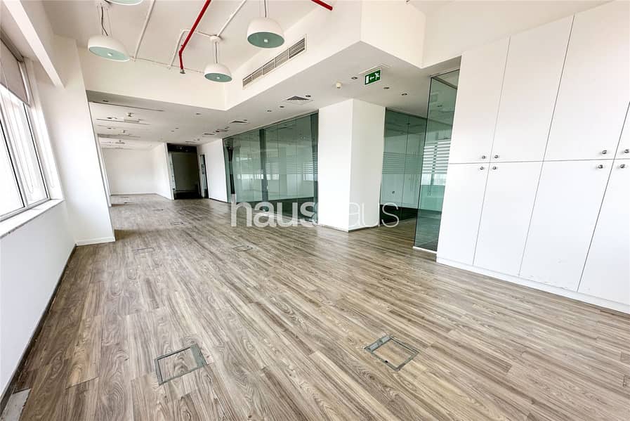 مکتب في برج بزنس سنترال A،أبراج بزنس سنترال،مدينة دبي للإنترنت 1008884 درهم - 11723465