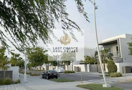 2 Bedroom Villa for Sale in Yas Island, Abu Dhabi - WhatsApp Image 2025-05-22 at 12.03. 06_fde84eb6. jpg