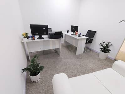 مکتب  للايجار في ديرة، دبي - 9ce957fd-f383-40e4-8254-12bbb79b8d4d. jpg