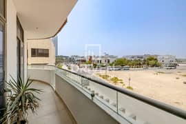 Bright Unit with Spacious Balcony | Park View