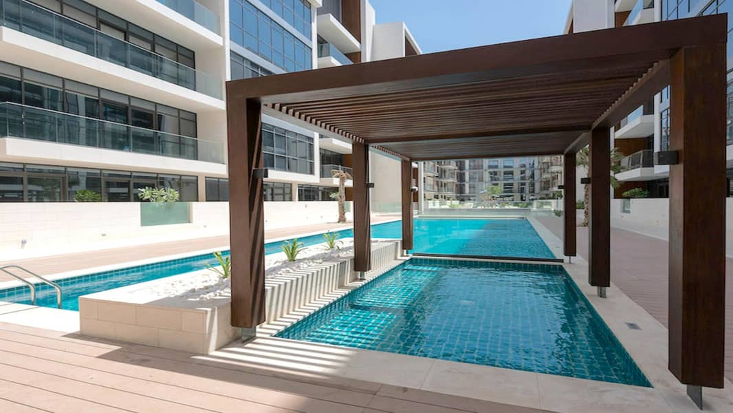 10 Citywalk pool 3. jpg