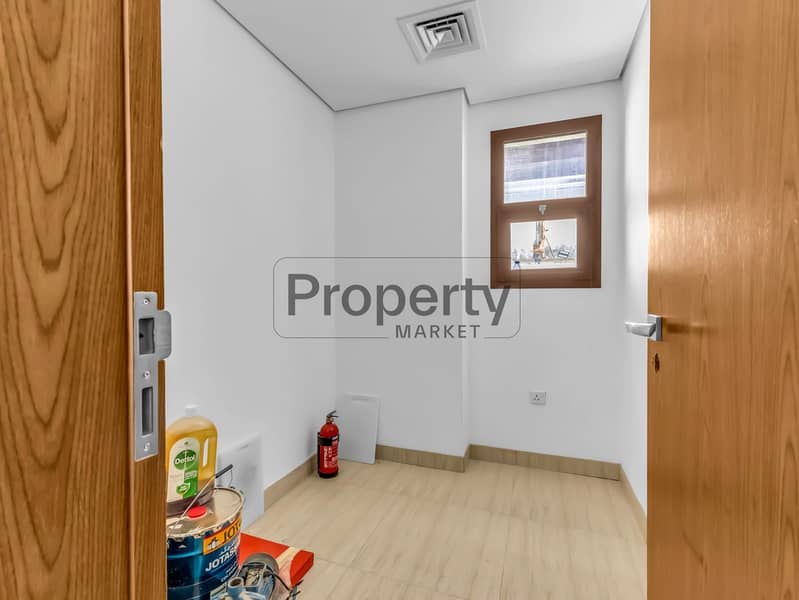 6 7ST05671. jpg