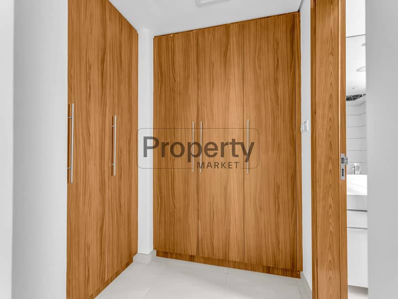 24 7ST05806. jpg