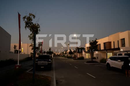 2 Bedroom Townhouse for Sale in Yas Island, Abu Dhabi - AJB_0888 - Copy. jpg