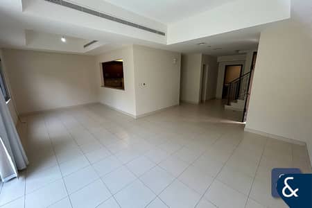 Single Row | Great Location | VOT