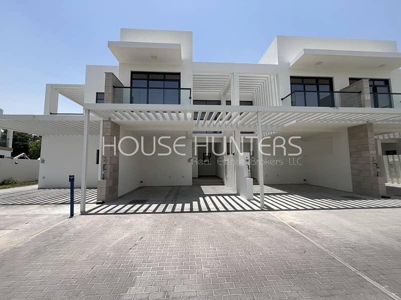 位于达马克山庄,公园别墅,洛克伍德别墅群 3 卧室的别墅 200000 AED - 11727994 位于达马克山庄,公园别墅,洛克伍德别墅群 3 卧室的别墅 200000 AED - 11727994