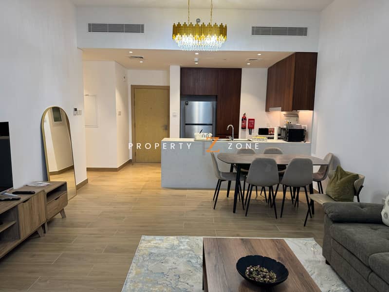 FURNISHED | LARGE LAYOUT | WATERFRONT LIVING FURNISHED | LARGE LAYOUT | WATERFRONT LIVING