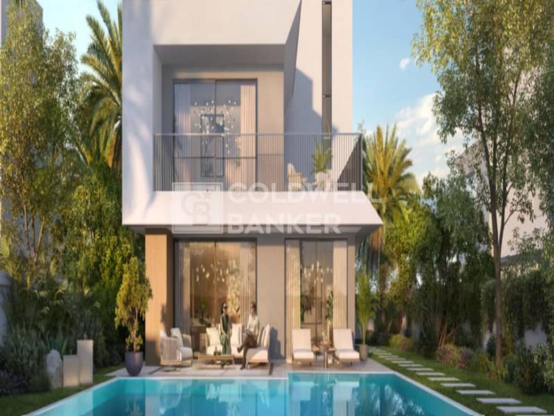 Motivated Seller | On The Golf Course | Large Plot Motivated Seller | On The Golf Course | Large Plot
