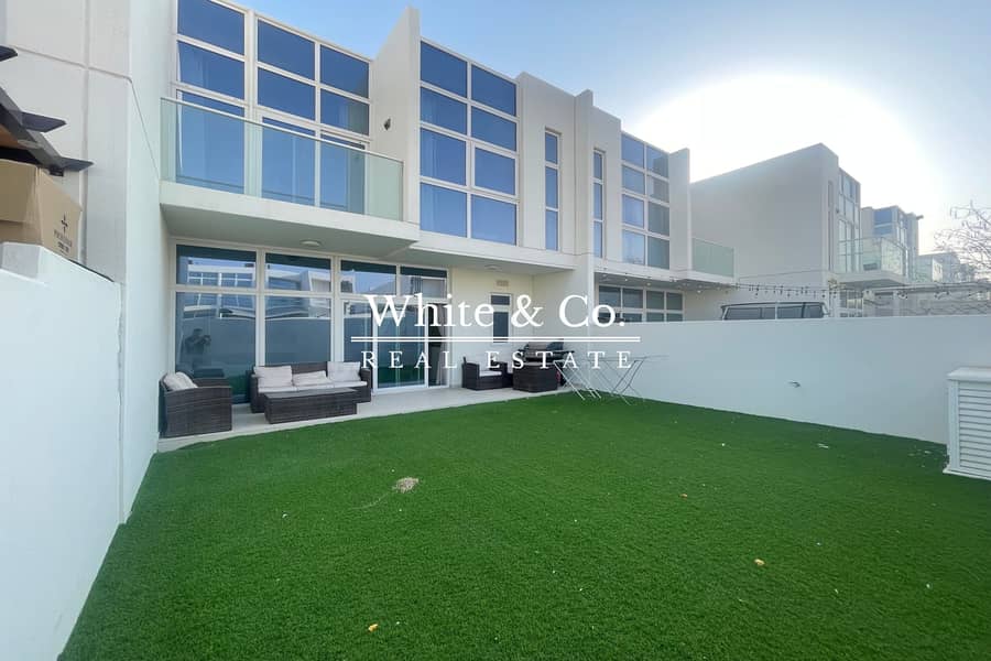Vacant | Spacious Townhouse | Single Row Vacant | Spacious Townhouse | Single Row