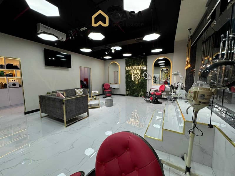 位于迪拜码头,阿联酋皇冠大厦 的商铺 160000 AED - 11671767 位于迪拜码头,阿联酋皇冠大厦 的商铺 160000 AED - 11671767