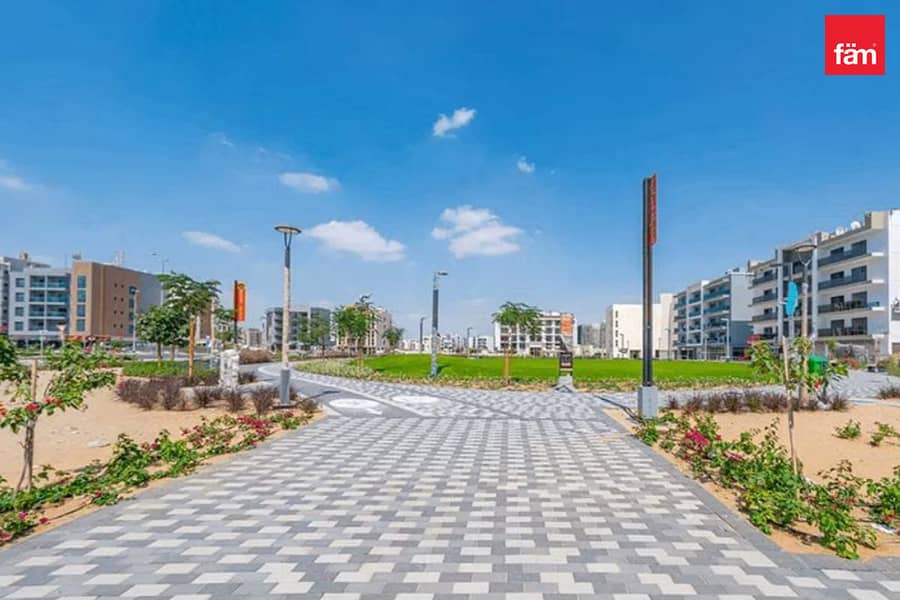 位于荔湾住宅区,纵横焦点公寓大楼 的住宅地块 5797007 AED - 11730370 位于荔湾住宅区,纵横焦点公寓大楼 的住宅地块 5797007 AED - 11730370