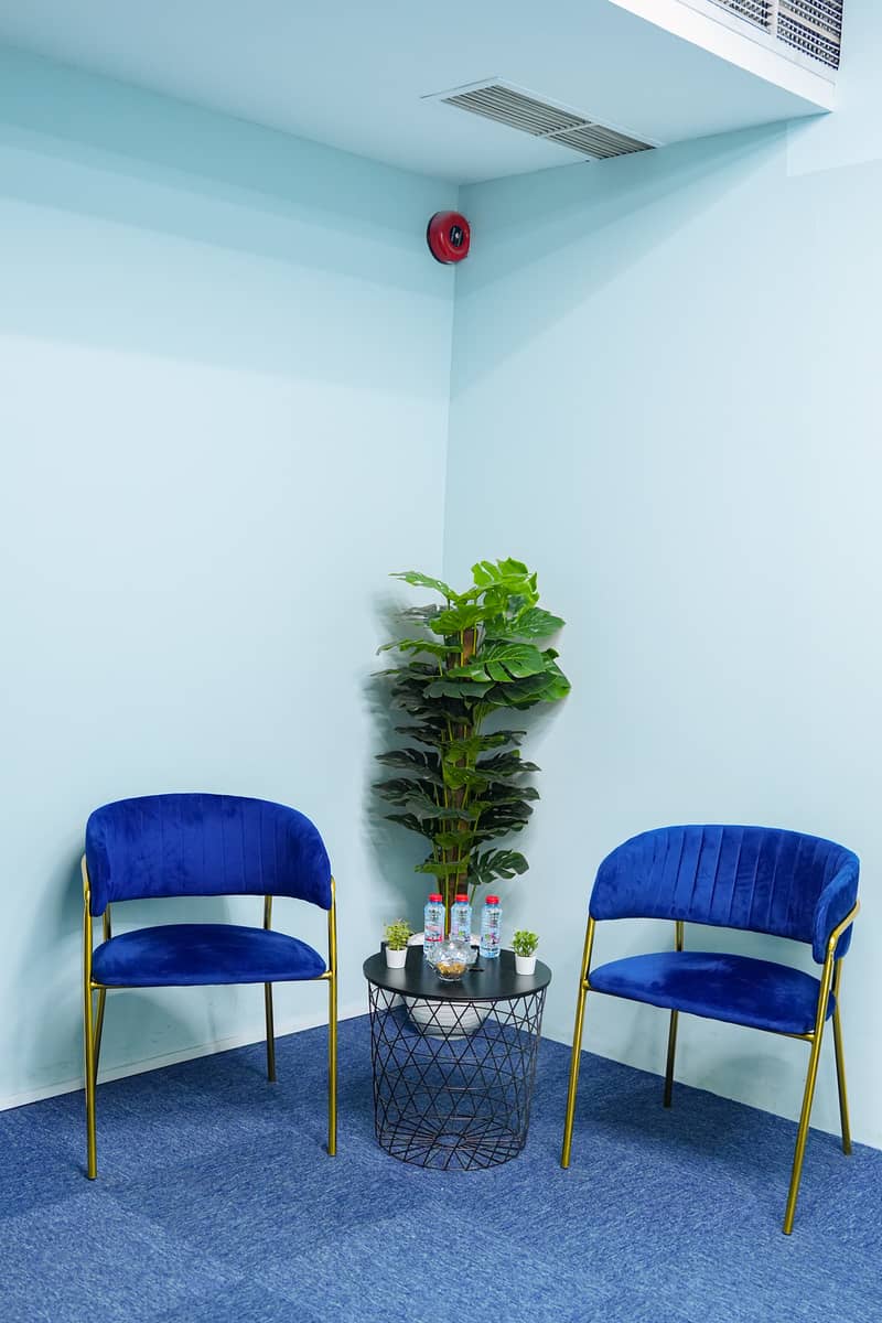 9 Waiting Area . jpg