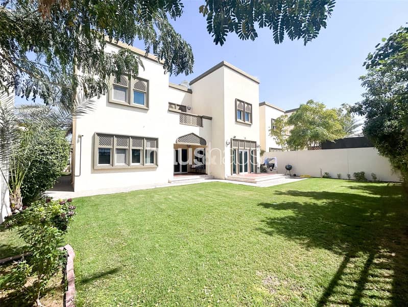 Вилла в Джумейра Парк,Regional, 3 cпальни, 6750000 AED - 11730570 Вилла в Джумейра Парк,Regional, 3 cпальни, 6750000 AED - 11730570