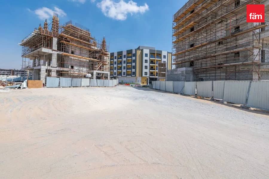 位于荔湾住宅区,纵横焦点公寓大楼 的住宅地块 6455330 AED - 11730368 位于荔湾住宅区,纵横焦点公寓大楼 的住宅地块 6455330 AED - 11730368