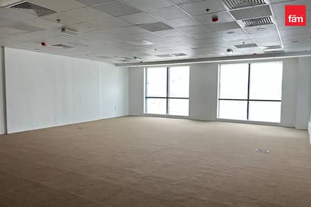 Office for Rent in Business Bay, Dubai - Fully Fitted Office | Near Metro | Prime Area