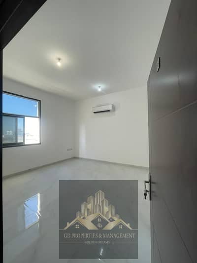 استوديو  للايجار في مدينة الرياض، أبوظبي - WhatsApp Image 2025-05-22 at 6.42. 43 PM. jpeg