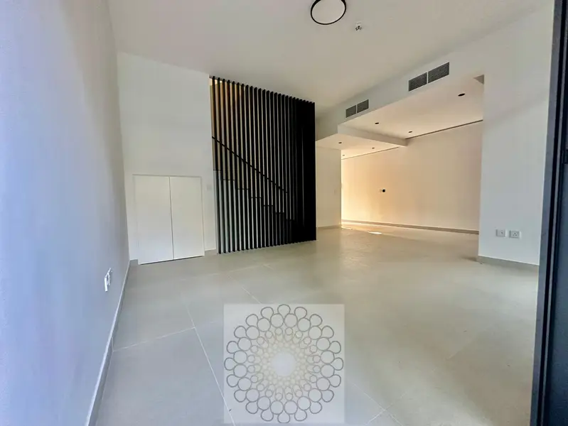 Luxury 4 Bedroom Villa - 1%Monthly - Hot Deal - 5% Down Payment - View 5