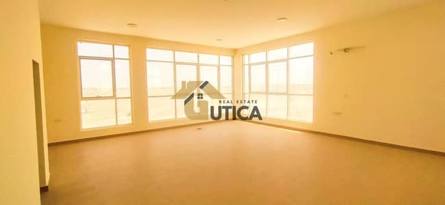 Office for Rent in Al Noud, Al Ain - IMG_٢٠٢٥٠٥١٢_١١٢٢٣٢. jpg
