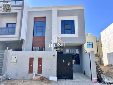 4 Bedroom Villa for Sale in Al Yasmeen, Ajman - batch_WhatsApp Image 2025-02-23 at 12.41. 02 AM. jpg