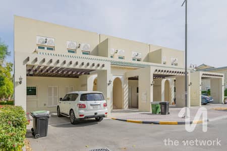 3 Bedroom Townhouse for Sale in Al Furjan, Dubai - Single-Row | Living Room Upstairs | Best Location