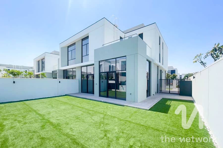 4BR Townhouse | Spacious Layout | Al Furjan West 4BR Townhouse | Spacious Layout | Al Furjan West