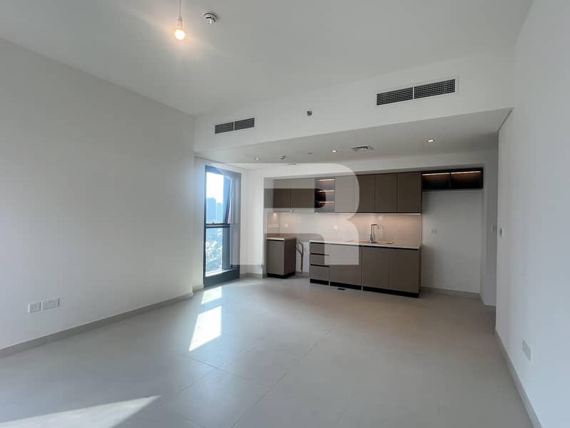 Luxury 2-BR Apt | Open Plan| Burj Khalifa View Luxury 2-BR Apt | Open Plan| Burj Khalifa View