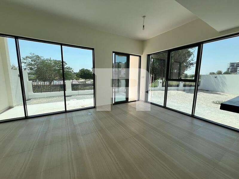 位于达马克山庄,公园别墅,卡莱罗别墅区 4 卧室的联排别墅 340000 AED - 11733300 位于达马克山庄,公园别墅,卡莱罗别墅区 4 卧室的联排别墅 340000 AED - 11733300