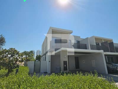 4 Bedroom Townhouse for Rent in Tilal Al Ghaf, Dubai - Corner Unit | Landscaped | Single Row TH