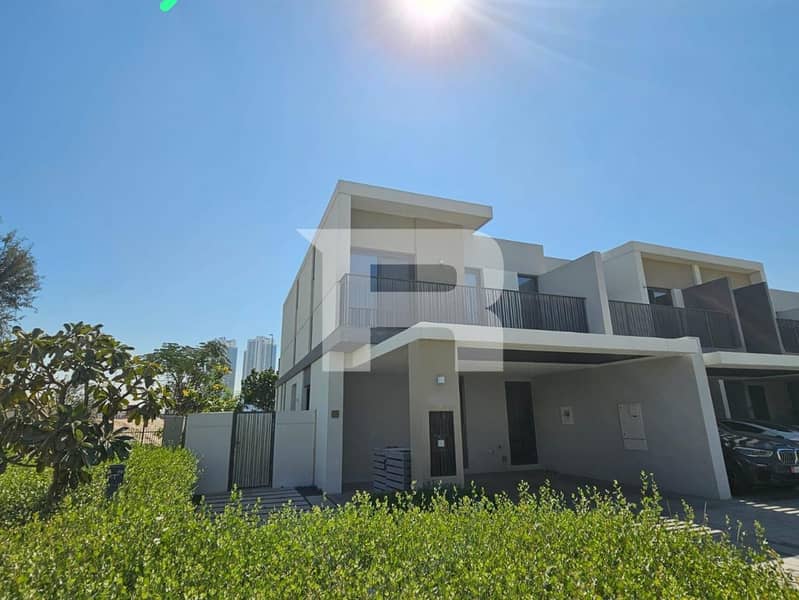 位于蒂拉尔阿尔加夫综合社区,伊兰住宅区 4 卧室的联排别墅 250000 AED - 11733288 位于蒂拉尔阿尔加夫综合社区,伊兰住宅区 4 卧室的联排别墅 250000 AED - 11733288