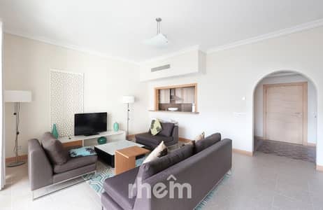 2 Bedroom Flat for Rent in Palm Jumeirah, Dubai - Furnished | Prime location | Ready to move in