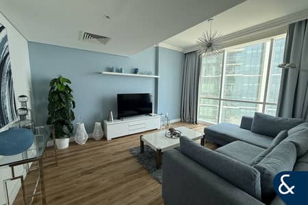 2 Bedroom Flat for Rent in Jumeirah Beach Residence (JBR), Dubai - Luxury | Available Now | Sea-View | 2 Beds